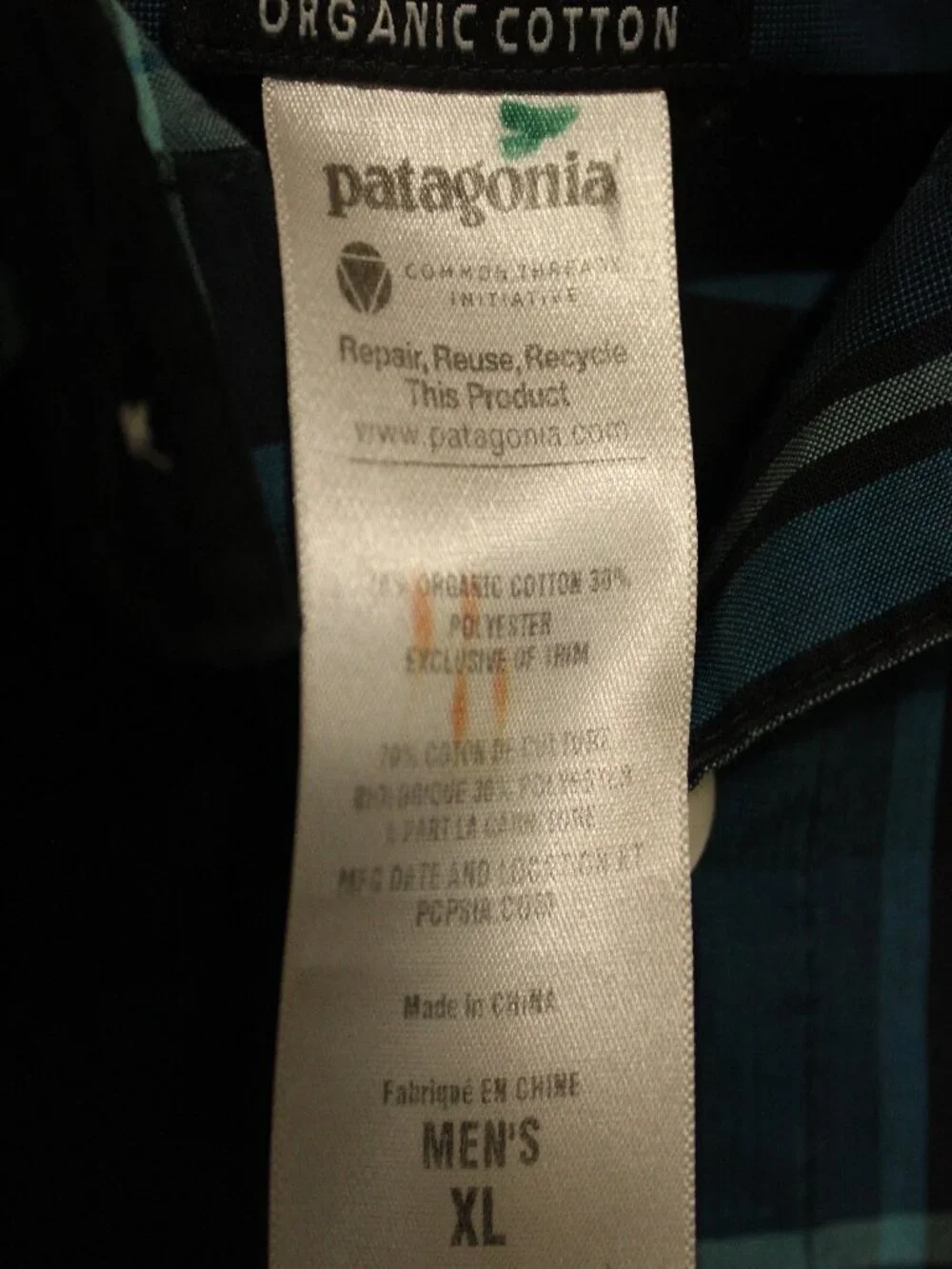 M's Go To Shirt - Patagonia Worn Wear Black Blue XL Short Sleeve Button Up